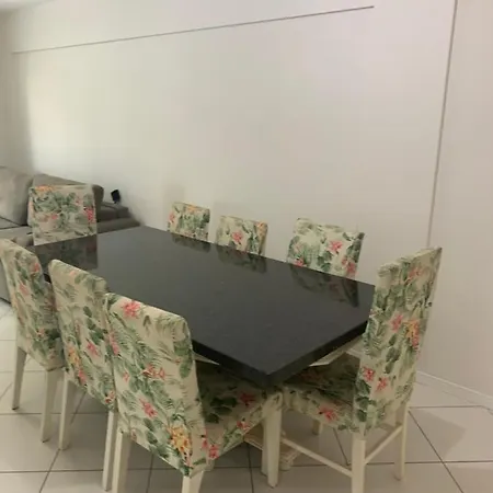 Apartamento De 2 Quartos No Jardim Das Americas- Bombinhas-3